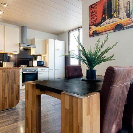 Brooklyn Proche De La Gare Apartment อานซี ภายนอก รูปภาพ