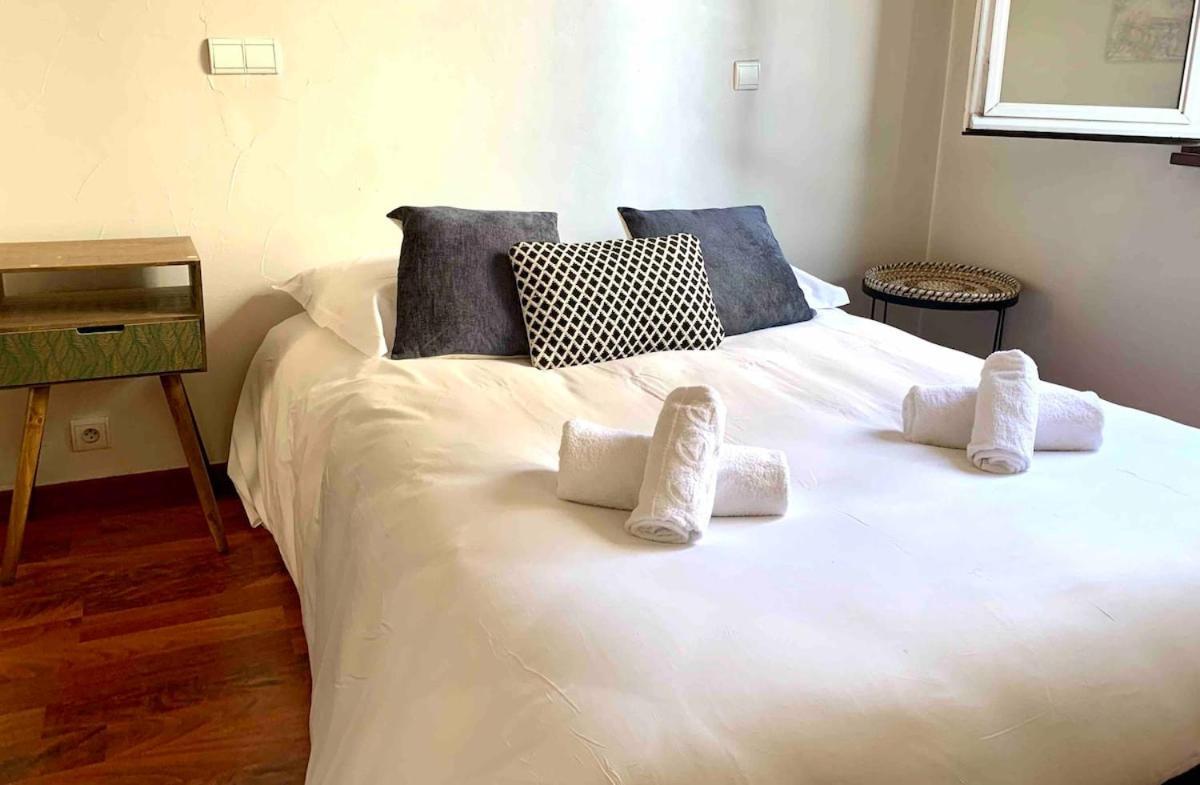 Brooklyn Proche De La Gare Apartment อานซี ภายนอก รูปภาพ