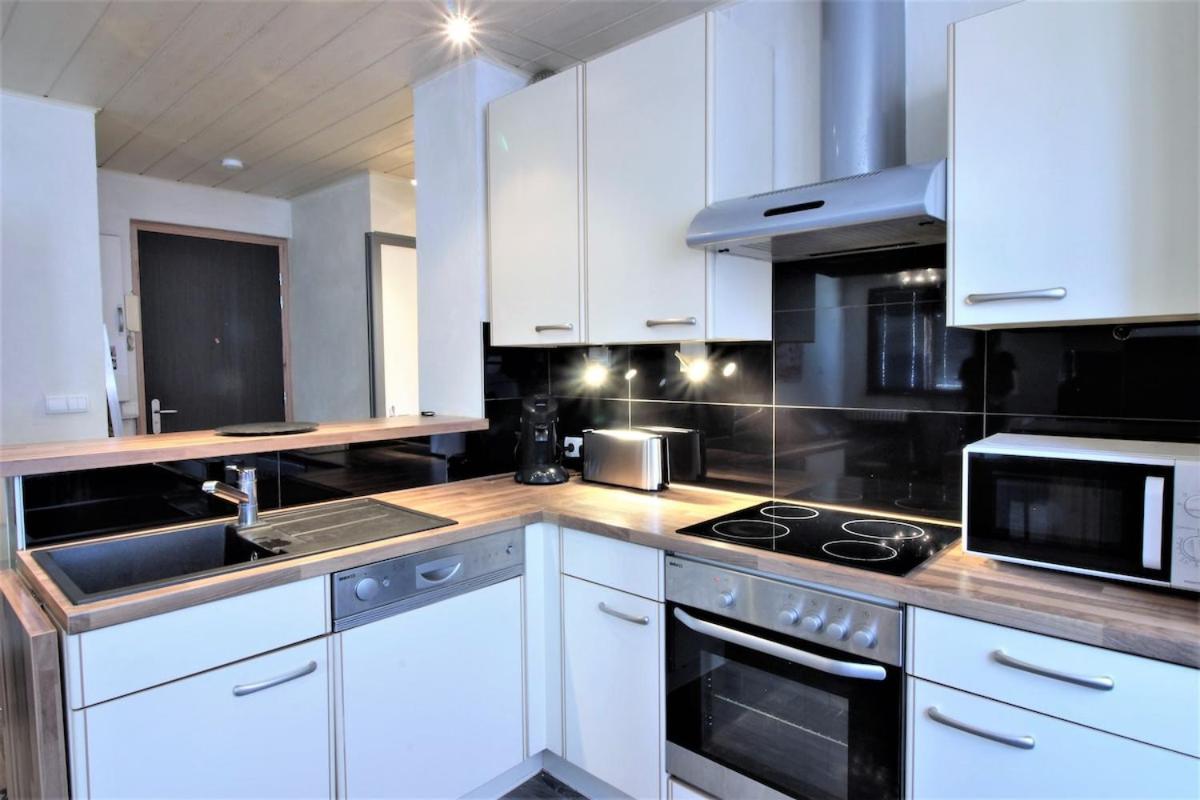 Brooklyn Proche De La Gare Apartment อานซี ภายนอก รูปภาพ
